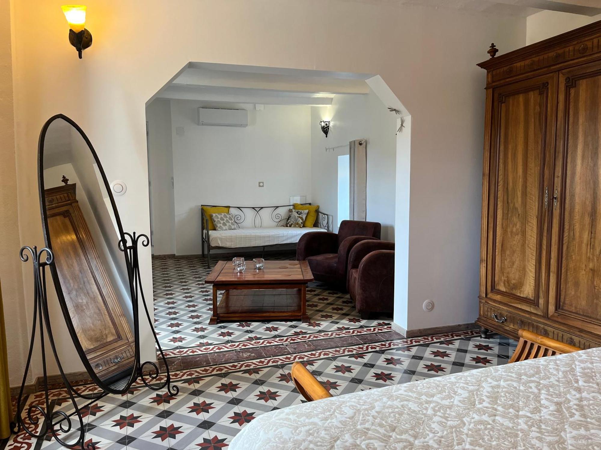 Les Dames De Saint Florent Exterior foto